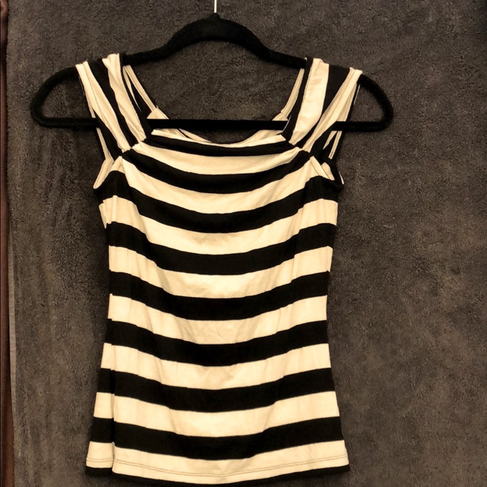 White House Black Black Market Top